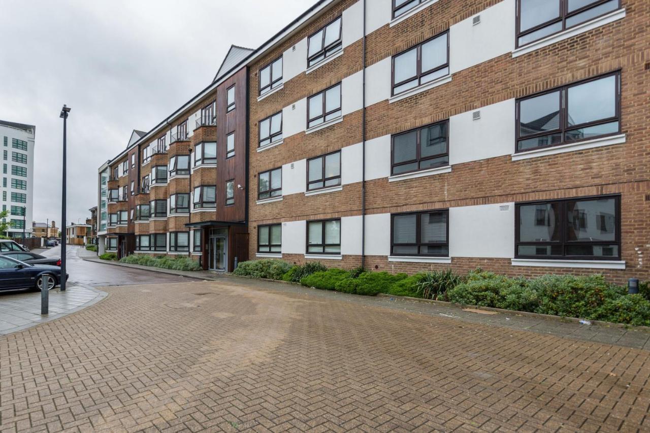 Roomspace Serviced Apartments - Kew Bridge Court Londra Exterior foto